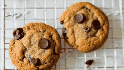 Weekend Baking: Perfect Chocolate Chip Cookie Recipe